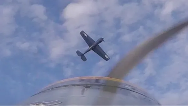 Yak-50 photo 1